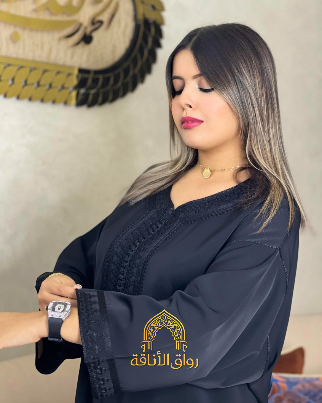 قفطان مغربي نسائي كريب أنيق، تطريز تقليدي، 7 فصالة مخزنية